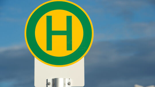 Haltestellenschild Bus