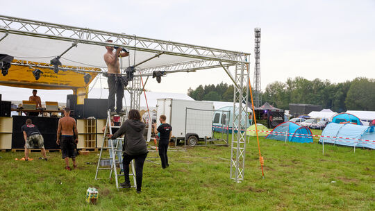 Aufbau und erster Campingtag Festival Nature One