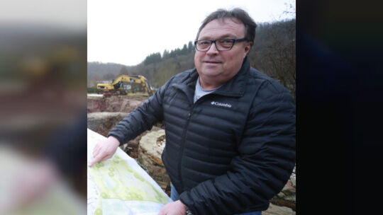 1 Bernd Brombacher Zuschnitt