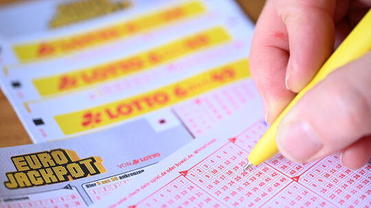 Im Eurojackpot liegen 120 Millionen Euro