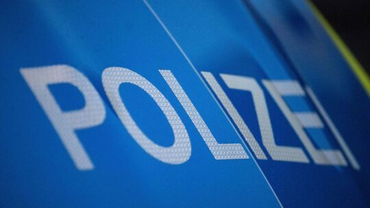 Polizeifahrzeug - Symbolbild