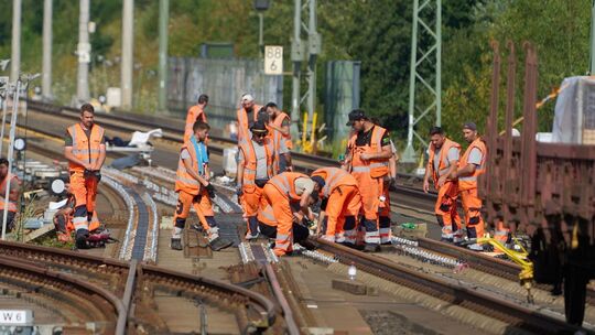 Sanierung Bahnstrecke Köln - Frankfurt