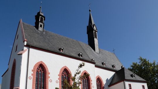 kirche-von-auen-niederwerth-wfs
