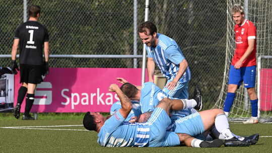 Fussball, Bezirksliga Ost, SG Neitersen-Altenkirchen vs. SG Wallmenroth, 22.09.2024