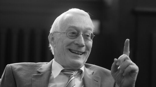 Dr. Eberhard Schulte-Wissermann