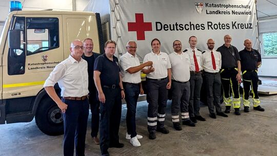 24_09_2024_pf_neues-fahrzeug-starkt-katastrophenschutz-im-landkreis