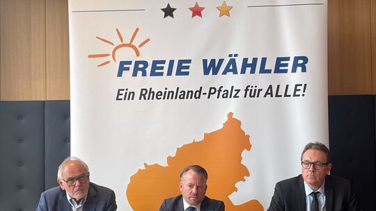 Pressekonferenz der Freien Wähler Rhaienland-Pfalz