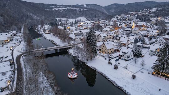 weihnachtsdorf-waldbreitbach-wfg-andreas-pacek-cc-by_sa-10