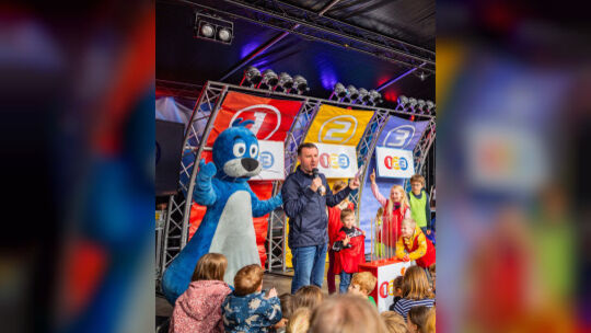 2024-10-21-ratespa-mit-piet-flosse-im-kurparkmax-harrus