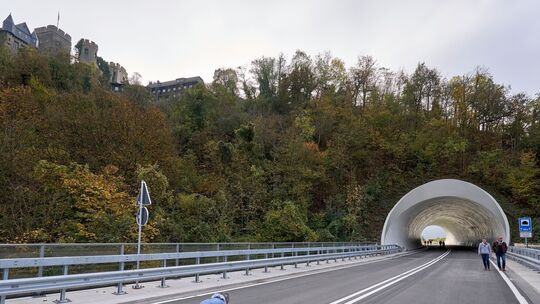 B42-Hochbrücke bei Lahnstein wieder frei
