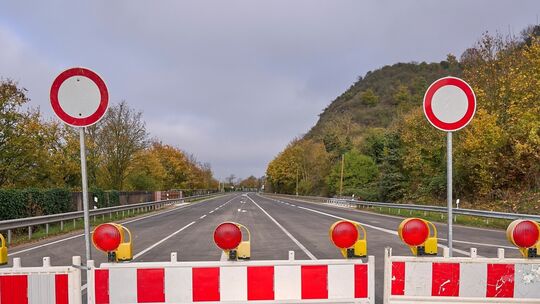 B42-Hochbrücke bei Lahnstein wieder frei