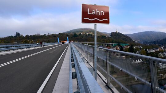 B42-Hochbrücke bei Lahnstein wieder frei