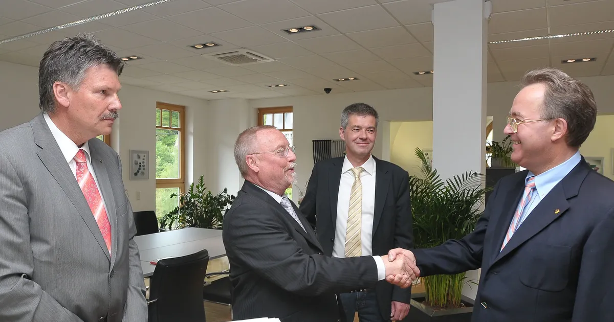 Rhein Ripp Unternehmer Bernd-Willi Ripp mit Verdienstmedaille des Landes geehrt ...