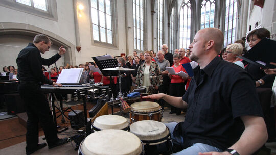 120 Gospelsänger bringen die Andernacher Christuskiche zum Klingen