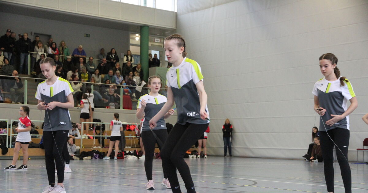 TV Oberstein kann stolz sein: Rope-Skipping: Team Huhn löst Ticket für ...