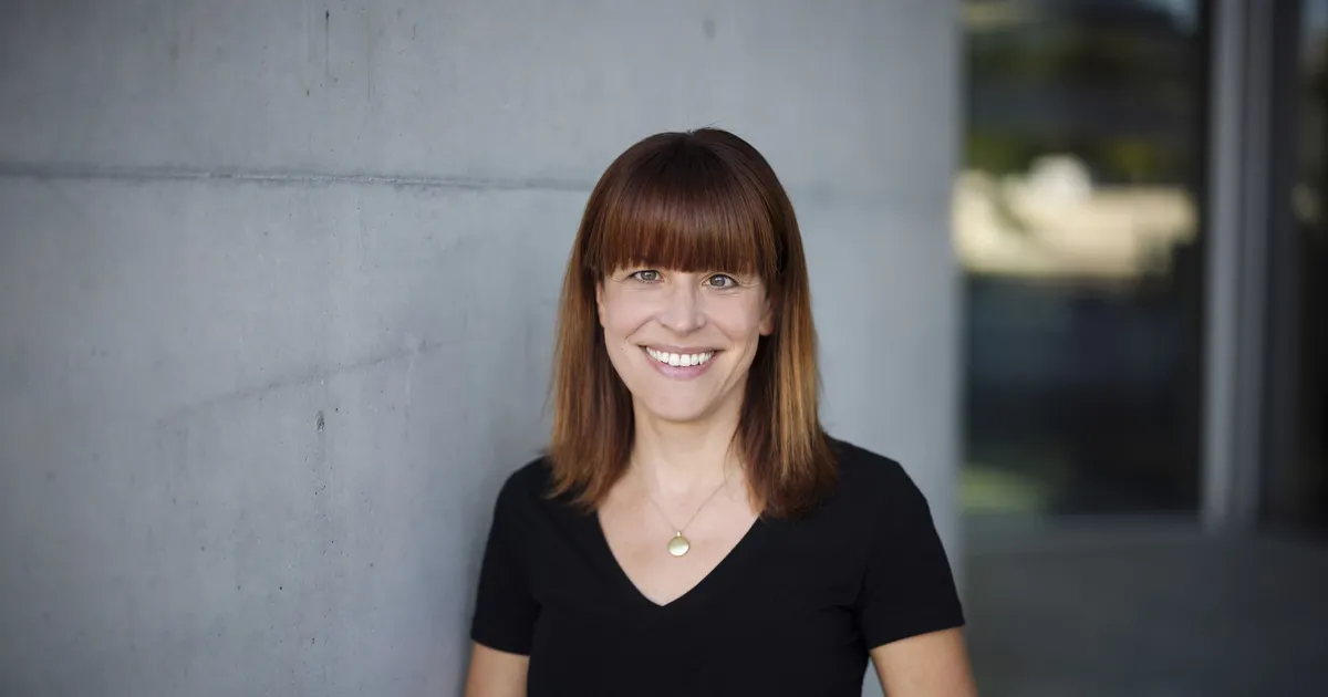 julia reuschenbach augen