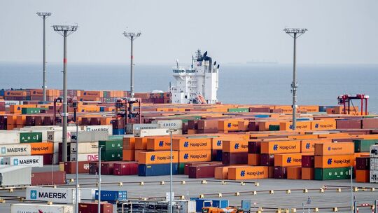 JadeWeserPort in Wilhelmshaven