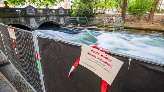 Eisbachwelle weiterhin gesperrt