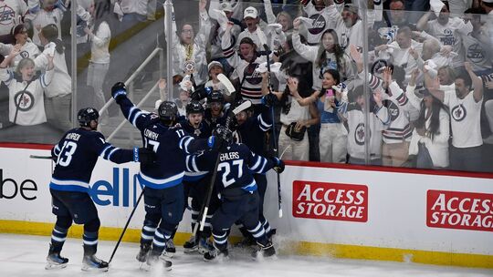 Winnipeg Jets - St. Louis Blues
