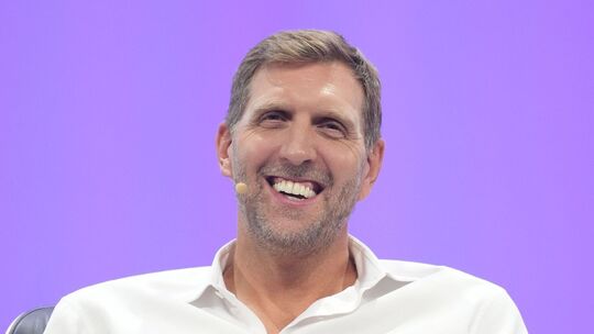 Dirk Nowitzki bei der Hamburger Digitalmesse OMR