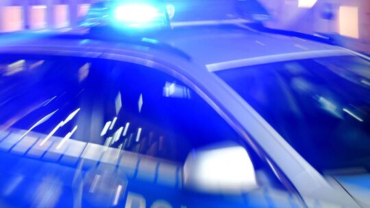 Blaulicht auf einem Polizeiauto