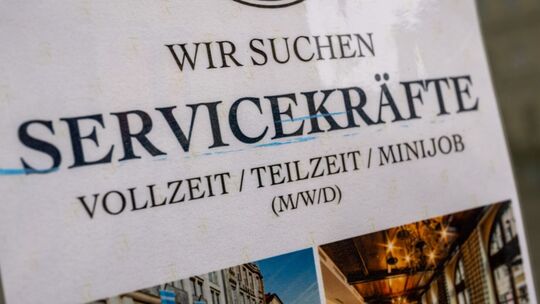 Suche von Servicekräften in der Gastronomie