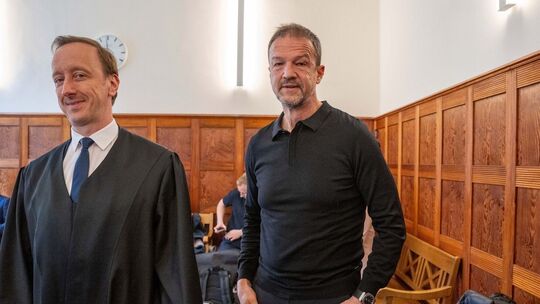 Verhandlung Rechtsstreit zwischen Hertha BSC und Fredi Bobic