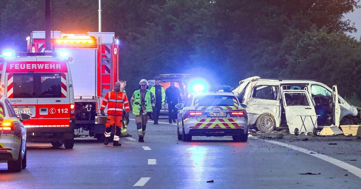 A48 bei Koblenz: Drei Menschen sterben bei Unfall mit Kleinbus