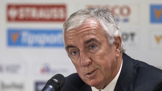 IIHF-Präsident Luc Tardif