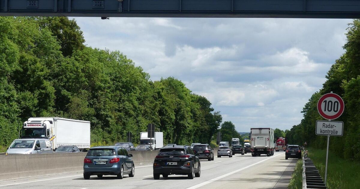 Neues vom Aufreger-Blitzer: Schilder zeigen auf der A61 jetzt klar Tempo ...