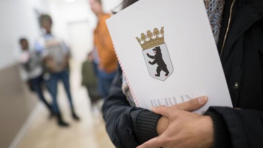Bilanz nach einem Jahr zentrale Einbürgerungsstelle