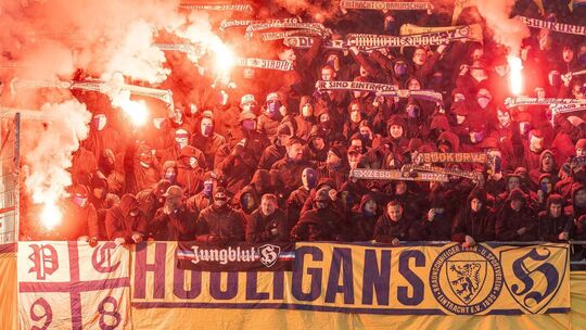 Fans im Fußballstadion