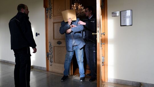 Prozess um die Mordserie