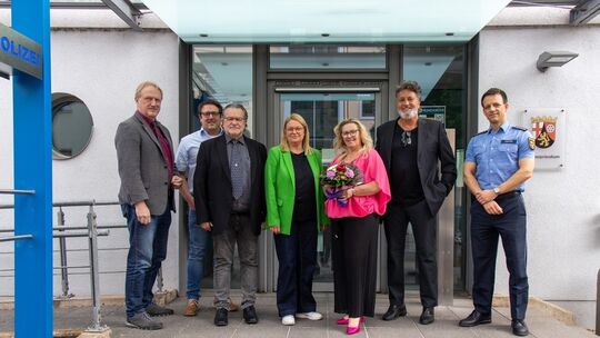v.l.n.r. EPHK Peter Kretz (Vorsitzender des Gesamtpersonalrats), KHK Clemens Weber (stellvertretender Leiter K11), KHK Steffen D v.l.n.r. EPHK Peter Kretz (Vorsitzender des Gesamtpersonalrats), KHK Clemens Weber (stellvertretender Leiter K11), KHK Steffen D