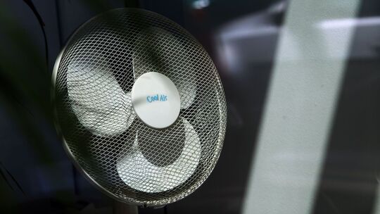 Ventilator am Arbeitsplatz