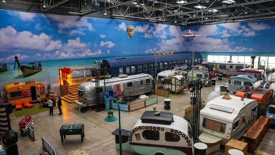 Indoor-Camping
