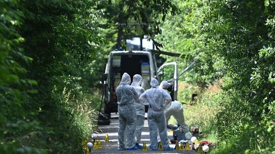 Tote Frau und totes Kleinkind an Weltweg in Dorsten gefunden
