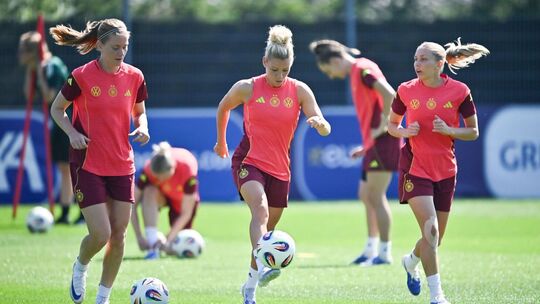 Frauenfußball EM - Training Deutschland