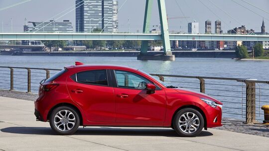 Seitenansicht vom Mazda2 von 2017