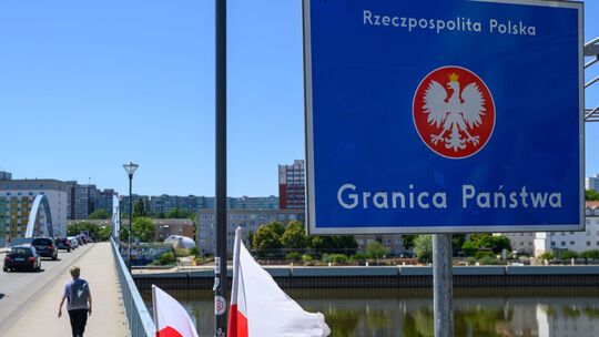 Polens Regierung führt Grenzkontrollen nach Deutschland ein