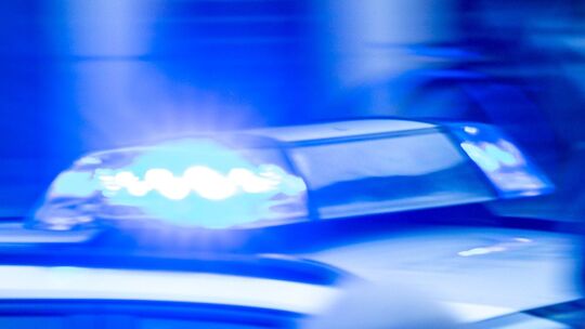 Polizeieinsatz nach Einbruch in Einkaufszentrum