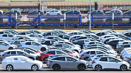 Elektroautos verschiedener VW-Konzernmarken