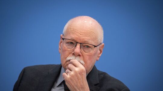 Ulrich Mäurer