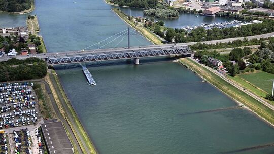 Luftbild Rheinbrücke Karlsruhe