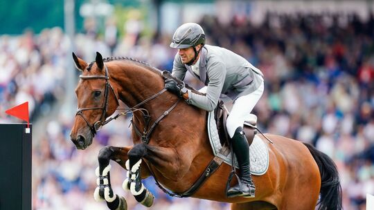Springreiter Christian Kukuk auf Just Be Gentle