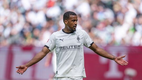 Alassane Plea