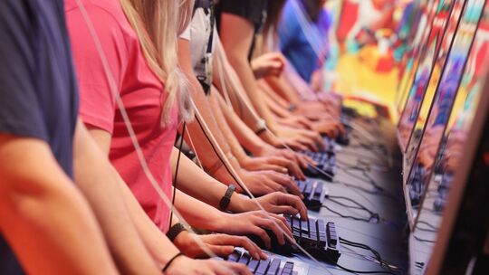 Gaming Gaming