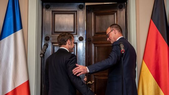 Kanzler Merz empfängt Frankreichs Präsident Macron