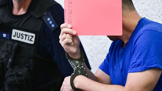 Auftakt Prozess wegen Mordes an Lehrerin
