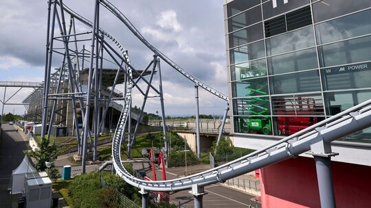 Achterbahn Ringracer wird teilweise abgebaut